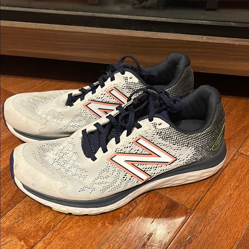 New Balance Womens White and Navy Athletic Shoes